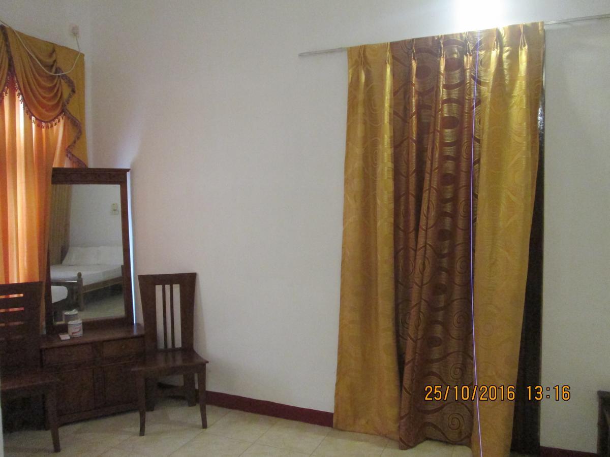 Hotel Blue Whale Jaffna Luaran gambar