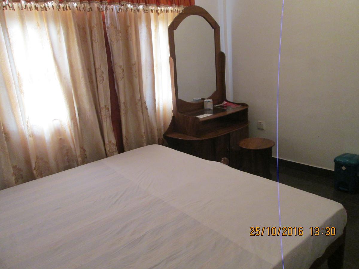 Hotel Blue Whale Jaffna Luaran gambar