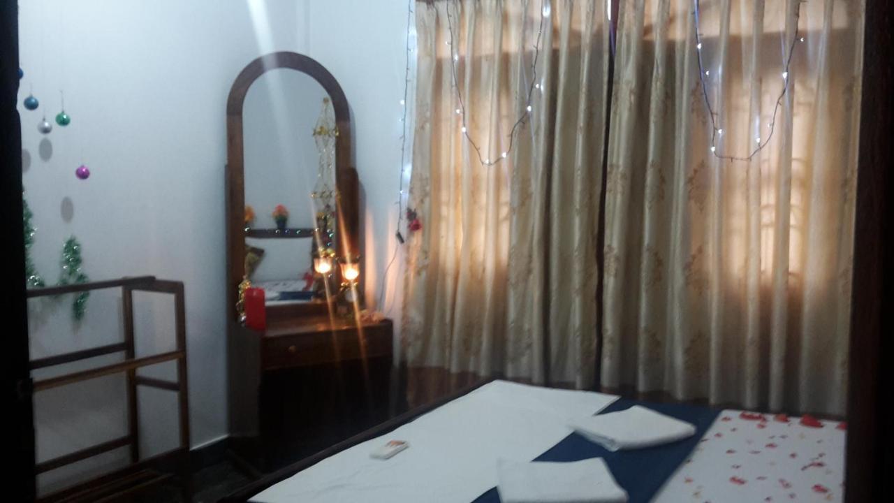 Hotel Blue Whale Jaffna Luaran gambar