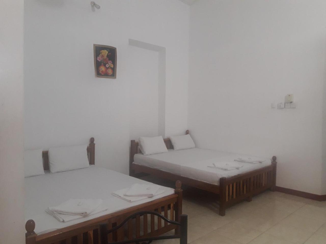Hotel Blue Whale Jaffna Luaran gambar
