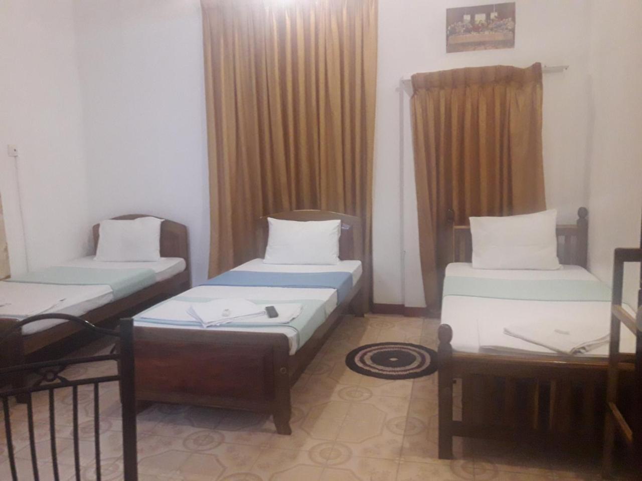 Hotel Blue Whale Jaffna Luaran gambar